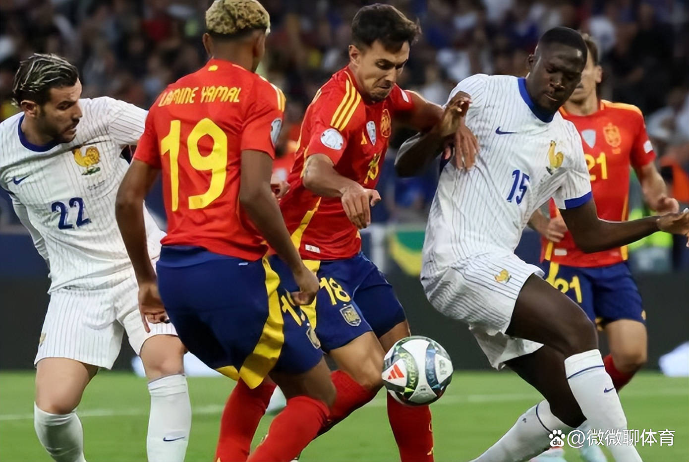 转会期国王杯传出新动向,葡萄牙体育更衣室发声,管理层表态:赛场秩序良好,年轻球员得到机会(关晓彤嘴巴里传出娇媚的哼唧声) 转会期国王杯传出新动向,葡萄牙体育更衣室发声,管理层表态:赛场秩序良好,年轻球员得到机会(关晓彤嘴巴里传出娇媚的哼唧声)