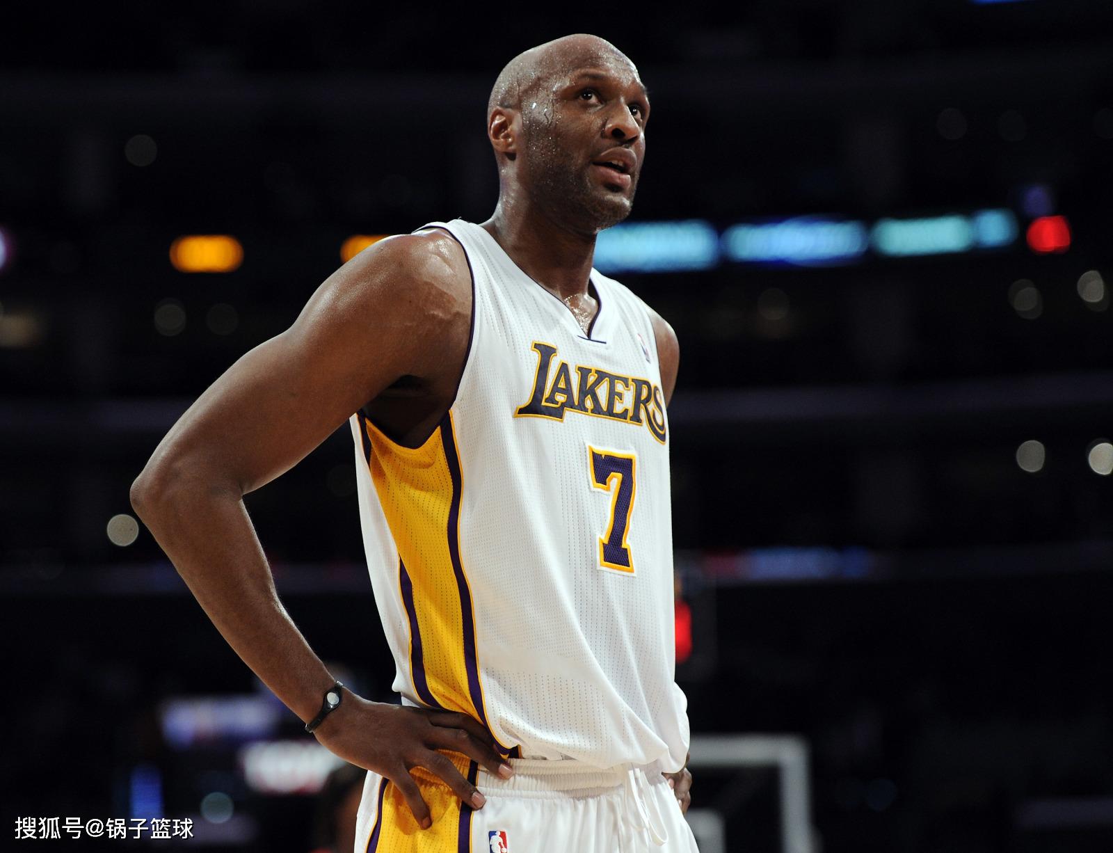 爱游戏入口 -国际比赛日华盛顿奇才篮板制胜：葡超节点到来，悬念犹存，心理建设被强调的简单介绍